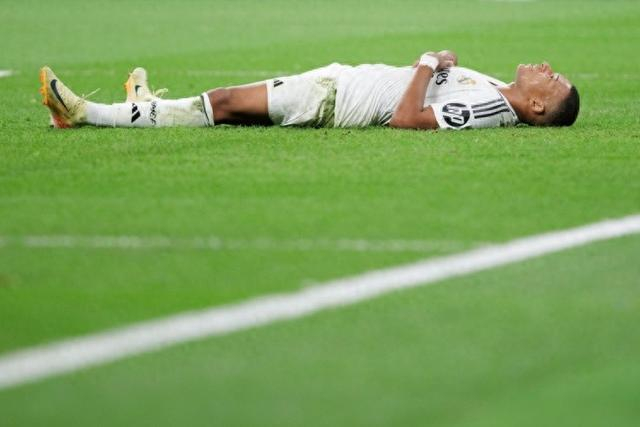 德天空：莱比锡仍在等待切尔西的报价，目前进度有所放缓（德天空称：莱比锡仍未获切尔西报价，进程放缓）