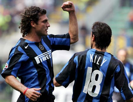 巴黎人报盛赞埃唐-姆巴佩：他敢于冒险，敢于发声，永不放弃（巴黎人报力赞埃唐-姆巴佩：勇于冒险，敢于发声，从不言弃）