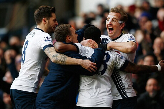 麦肯尼：教练的战术调整很有帮助；坎比亚索送出精彩的助攻（麦肯尼称赞教练战术微调奏效，坎比亚索献绝妙助攻）