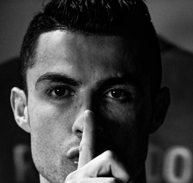 埃贝尔：我们认为穆西亚拉在明年1月份能百分之百投入比赛（埃贝尔：预计穆西亚拉明年一月将完全投入比赛）