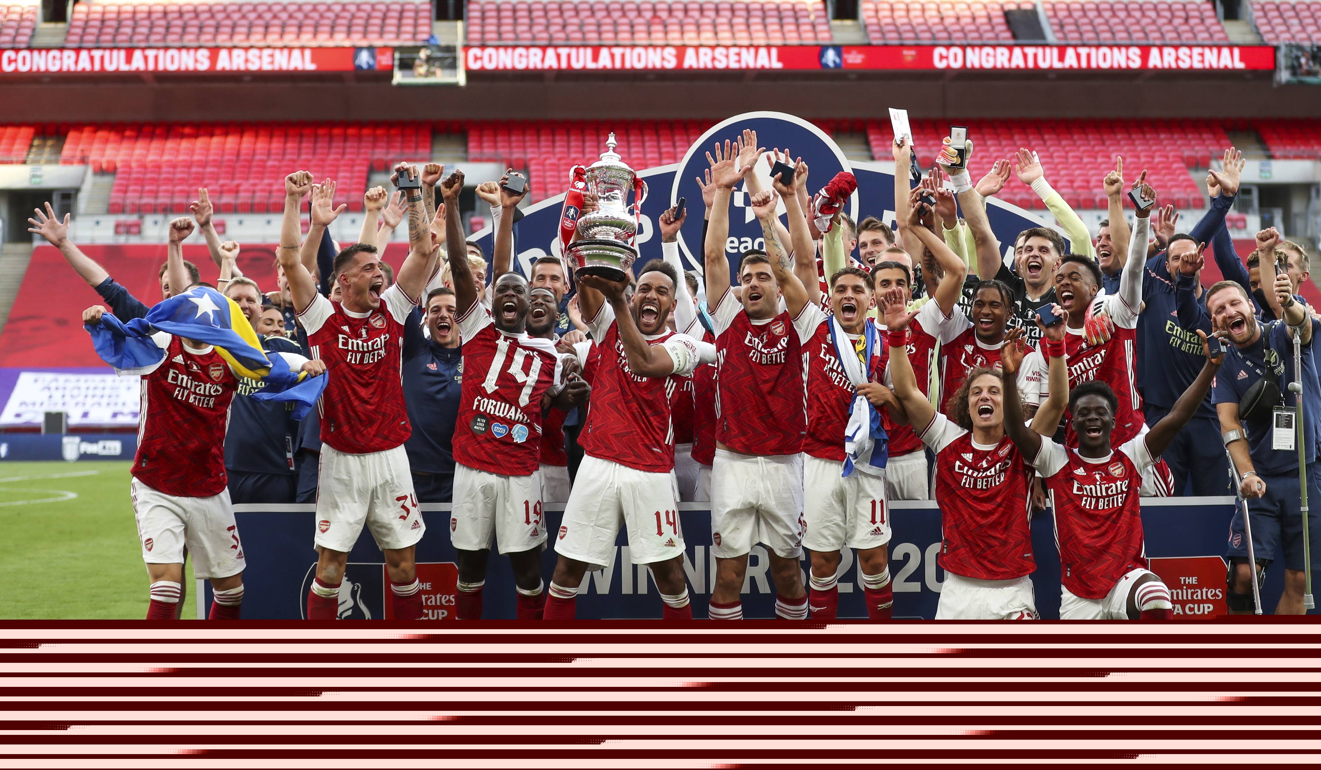 太阳报走访出售原味球衣公司的仓库：汗臭味强烈却不令人反感（太阳报探访售卖原味球衣的仓库：汗味浓重但不刺鼻）