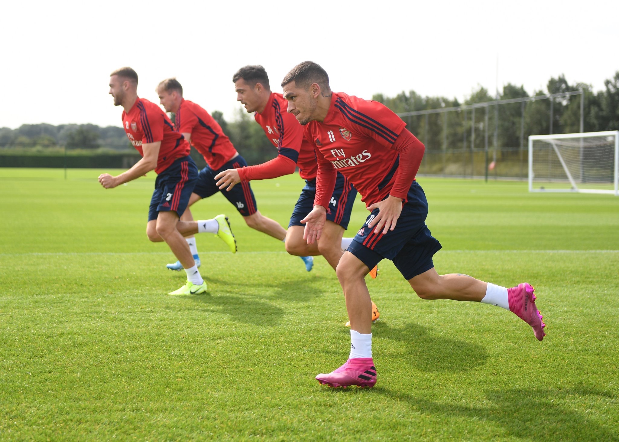 记者：阿根廷国家队已征召凯文-麦卡利斯特（记者称阿根廷国家队已召入凯文-麦卡利斯特）