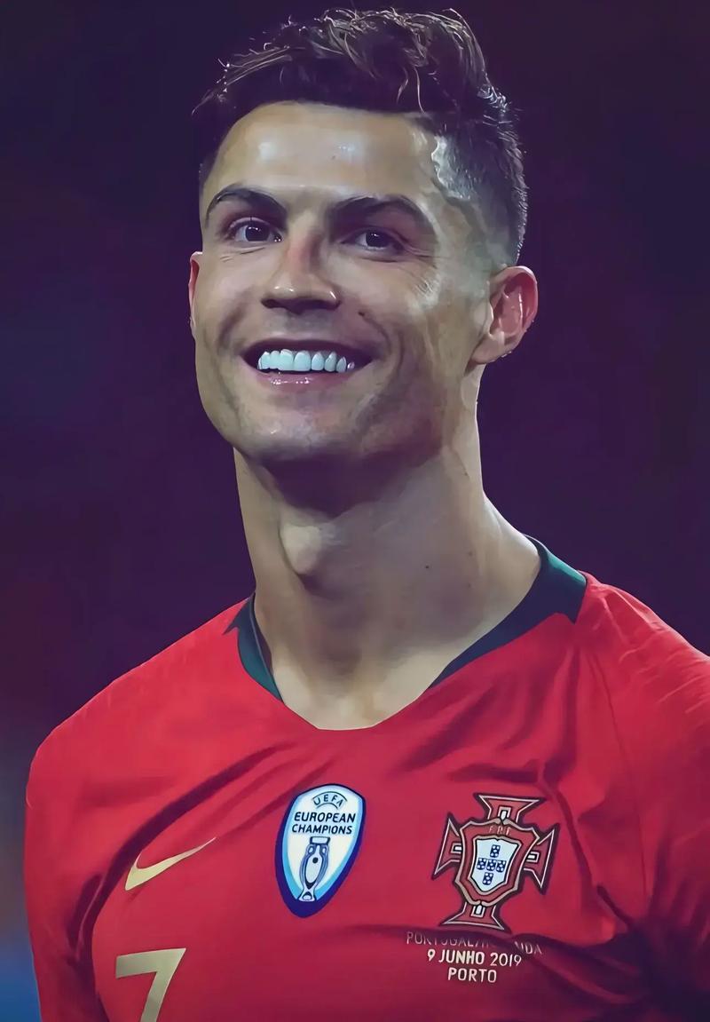 BBC记者：一名29岁的球员在伦敦市中心因涉嫌斗殴被捕（据BBC记者报道，伦敦市中心一名29岁球员因涉嫌斗殴被捕）