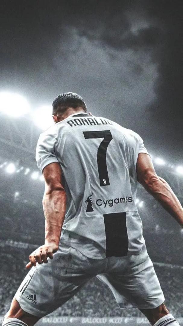 缺赛1场，狂砍255分登顶，吴梦洁让世界排坛重新定义中国主攻