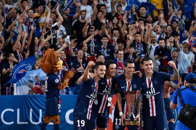 足球国足再次加练射门，教练组严要求