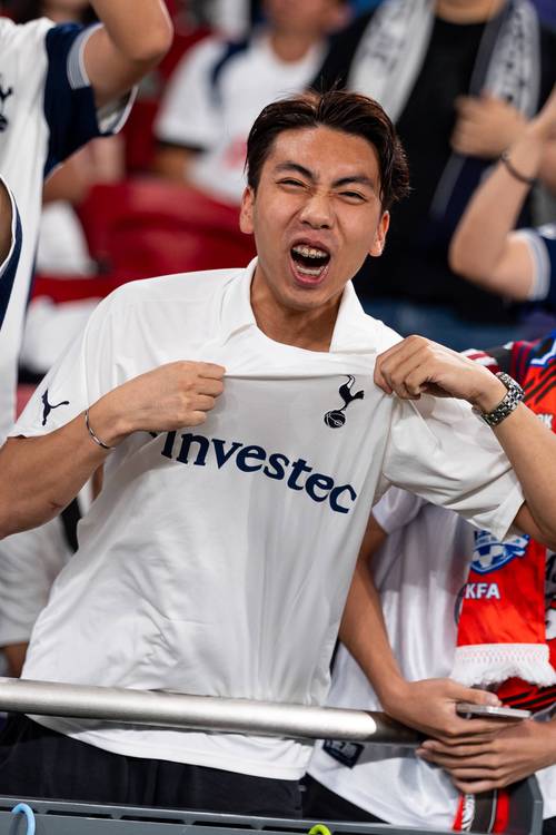 王大雷：九哥回来后带队打出了泰山精神，瓦科没拿金靴可惜（王大雷：九哥回归激活泰山气质，遗憾瓦科无缘金靴）